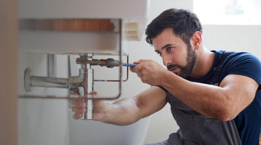Sink faucet replacement in Lavaca, AR